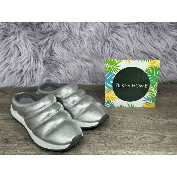 MICHAEL Michael Kors Women's Epic Slip On Mule Sneakers - Metallic 7.5M - Picture 1 of 7